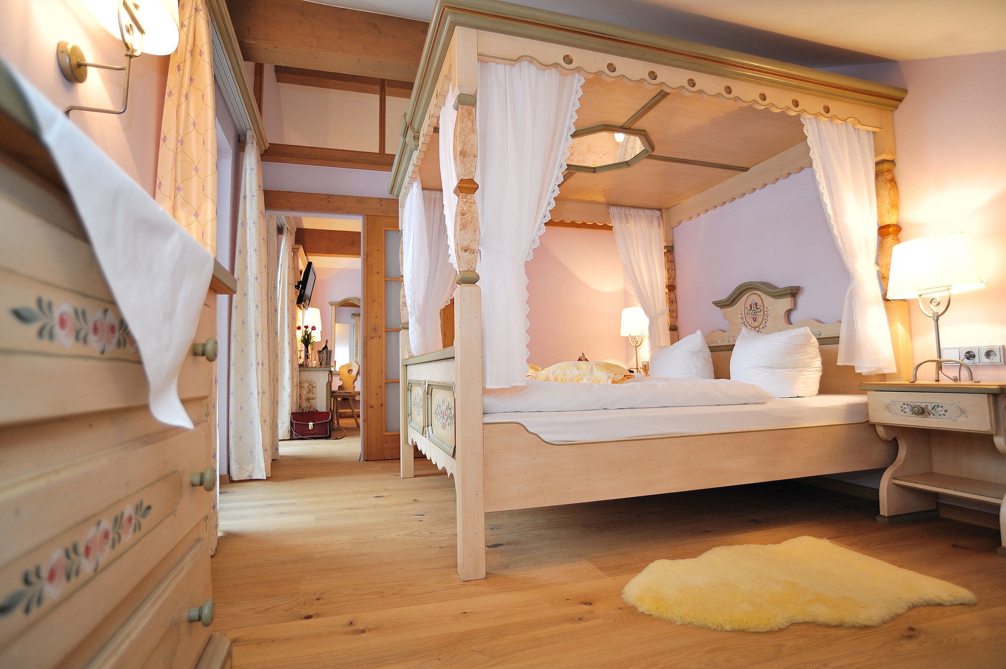 Böld Hotel